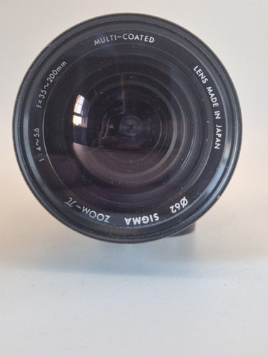 Sigma zoom 200mm 4 5 - 35-200mm, f/4-5.6