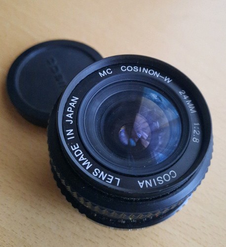 Cosina cosinon 24mm - mc, f/2.8