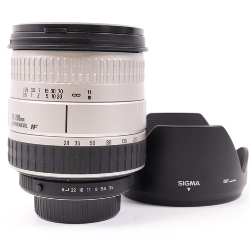 Sigma 200mm 5 6 - f/3.5-5.6, zoom